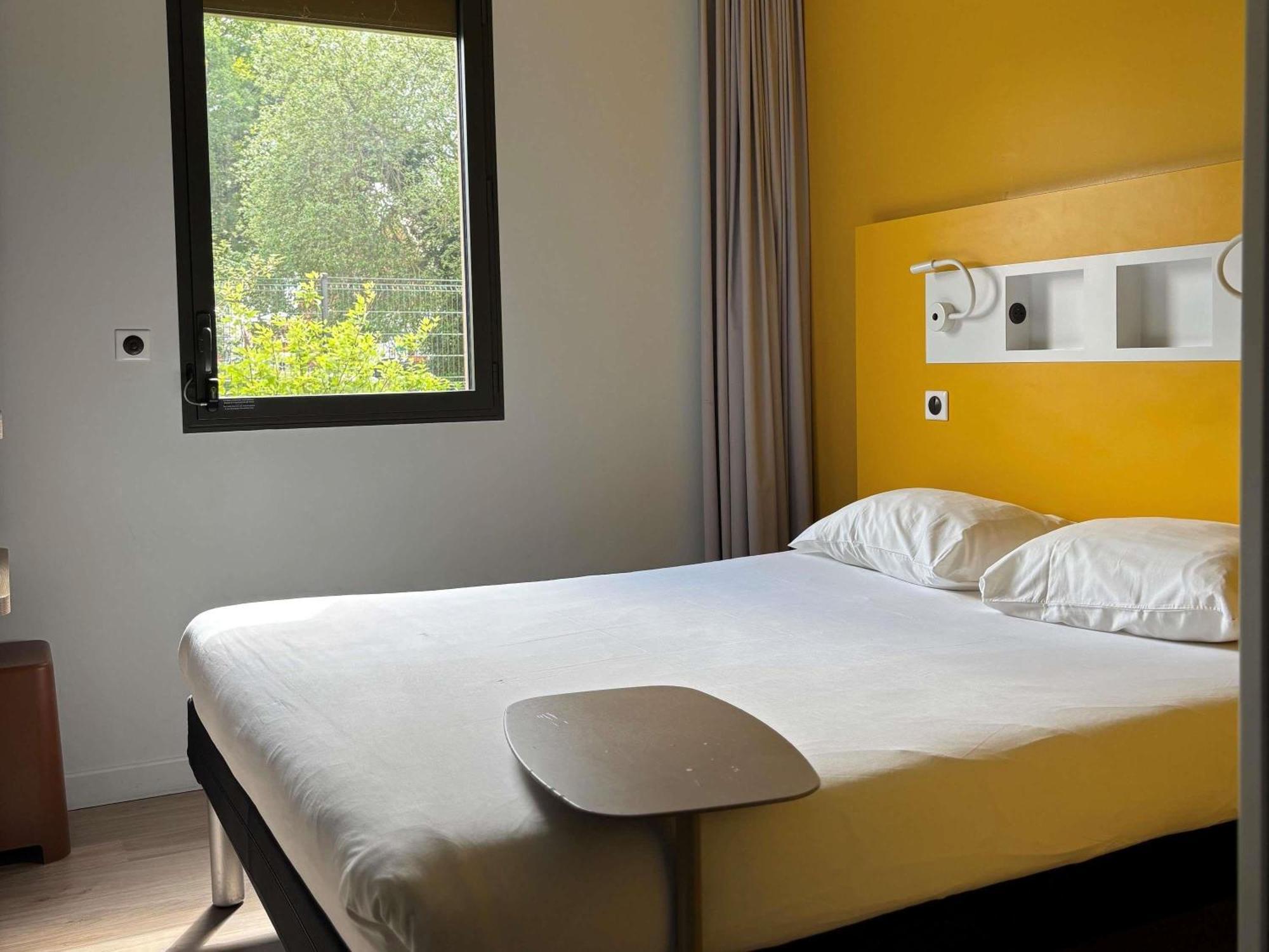Ibis Budget Rennes Rte Lorient Экстерьер фото
