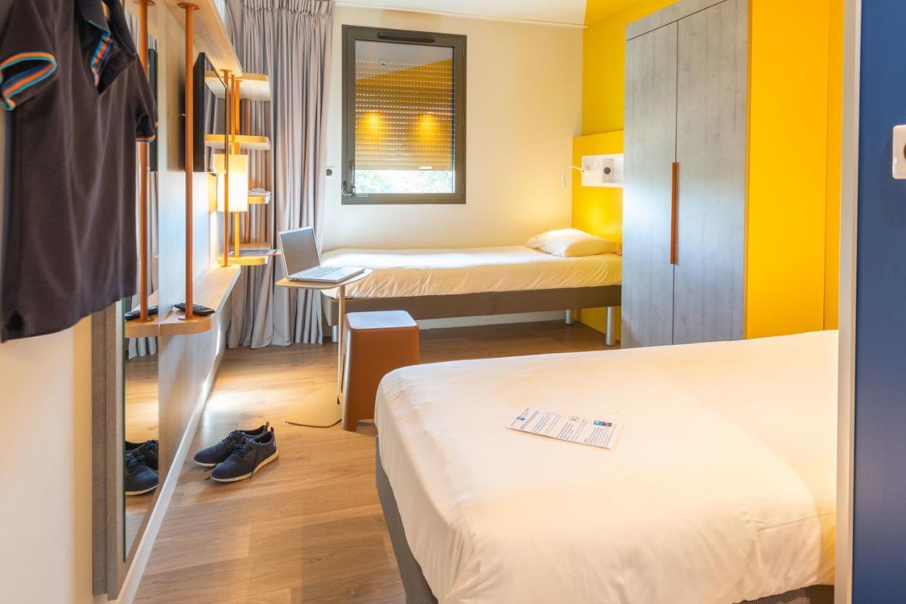 Отель Ibis Budget Rennes Rte Lorient Экстерьер фото