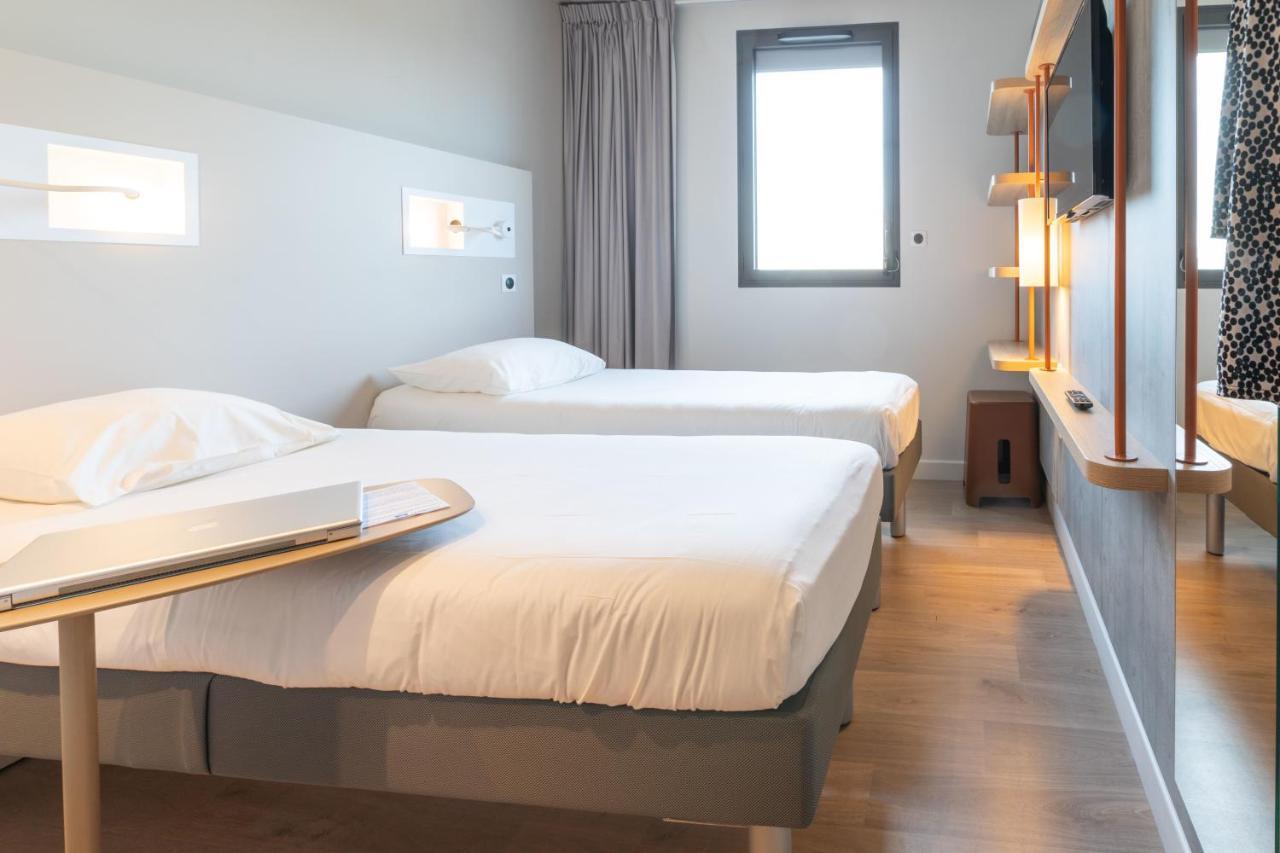 Отель Ibis Budget Rennes Rte Lorient Экстерьер фото