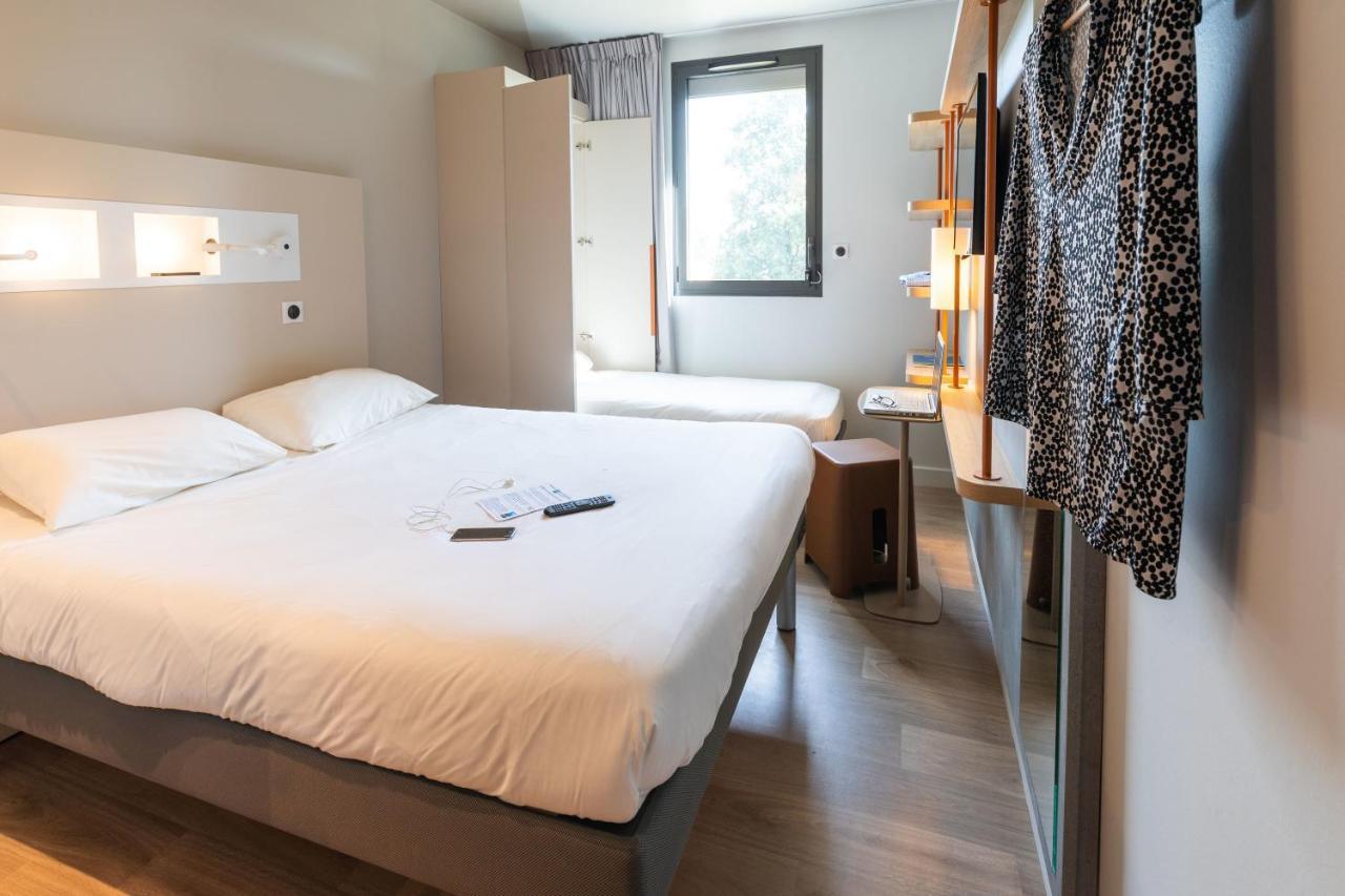 Отель Ibis Budget Rennes Rte Lorient Экстерьер фото